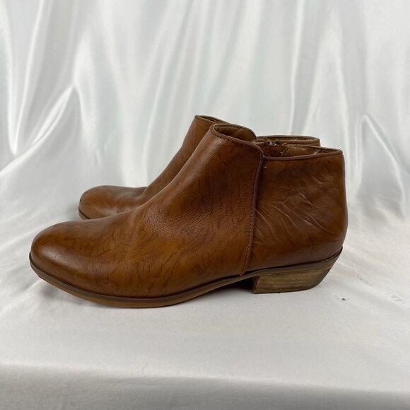 Soft Walk Faux Leather Ankle Boots - Women’s 8 - Picture 5 of 13